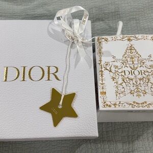 Dior ⭐️ star 1 x Dior Lucky Star Charm / Dior Star Ornament! With Dior bag & box